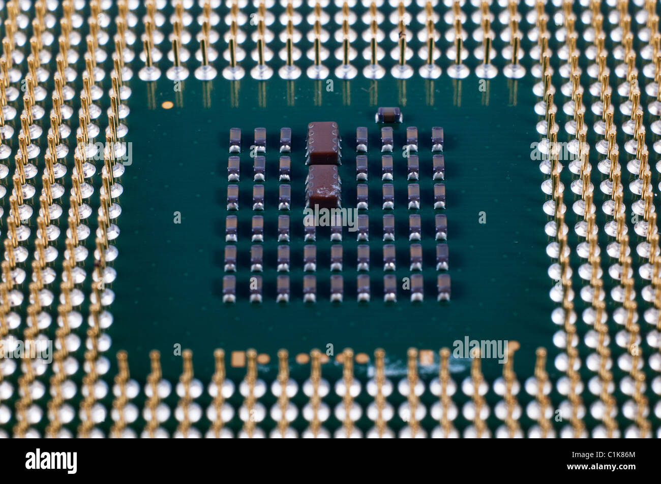 Binary processor hi-res stock photography and images - Alamy