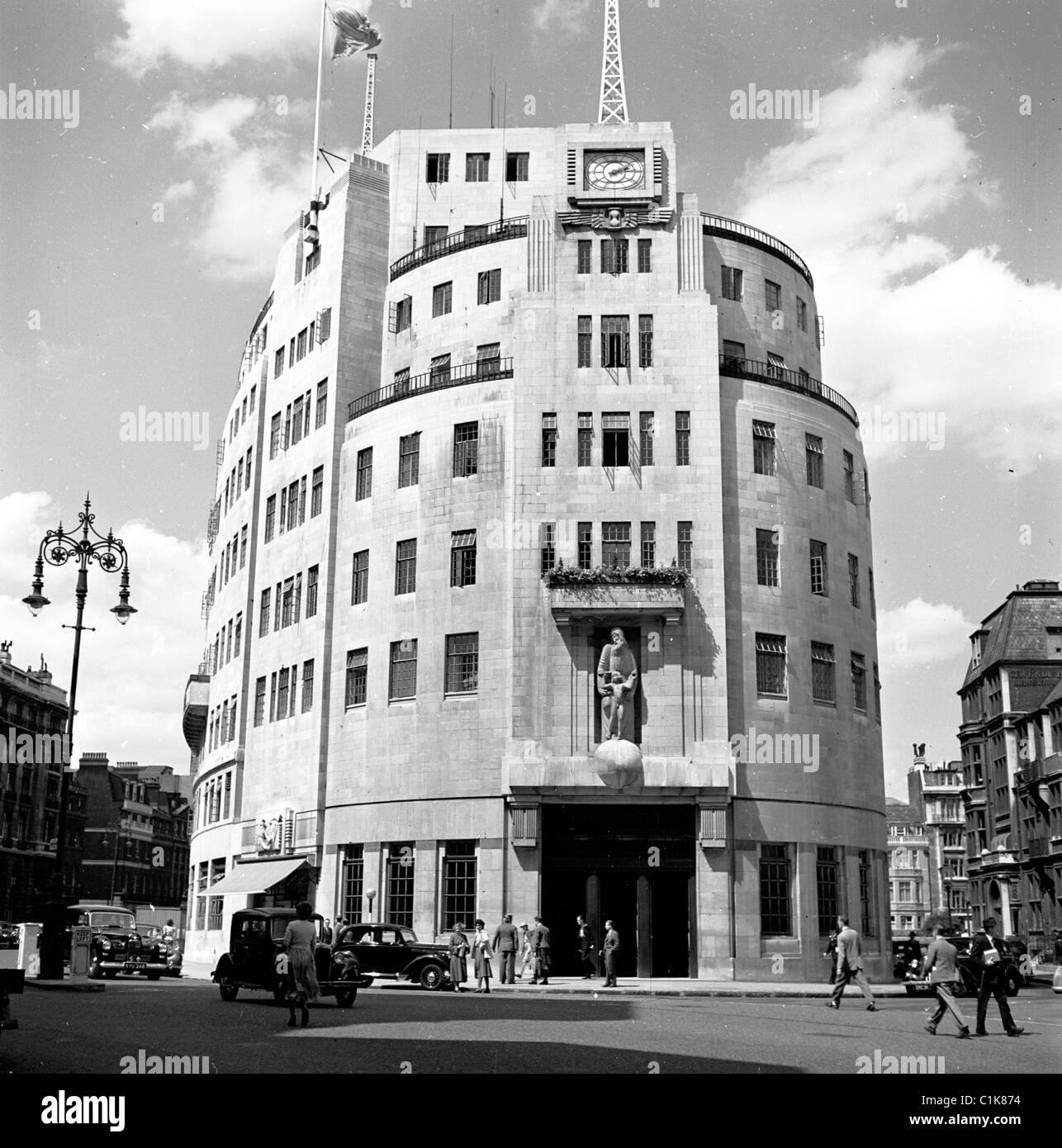 1950s, Broadcasting House, in Portland Place in Central London, the headquarters of the BBC. Opened in 1932 the main building is Art Deco in style. Stock Photo