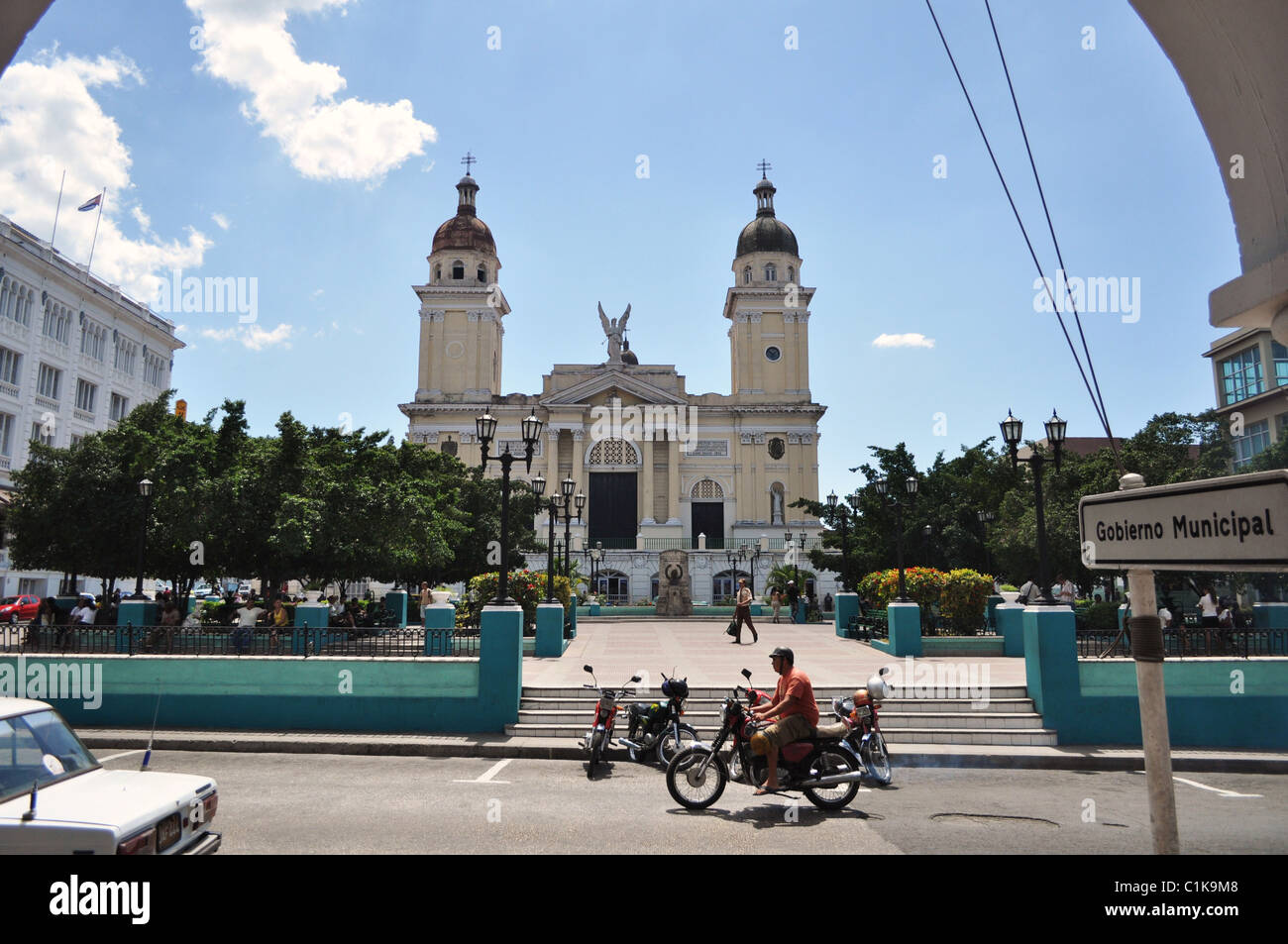 Catedral de la Asunciòn and parque Cespedes, Santiago de Cuba Stock Photo