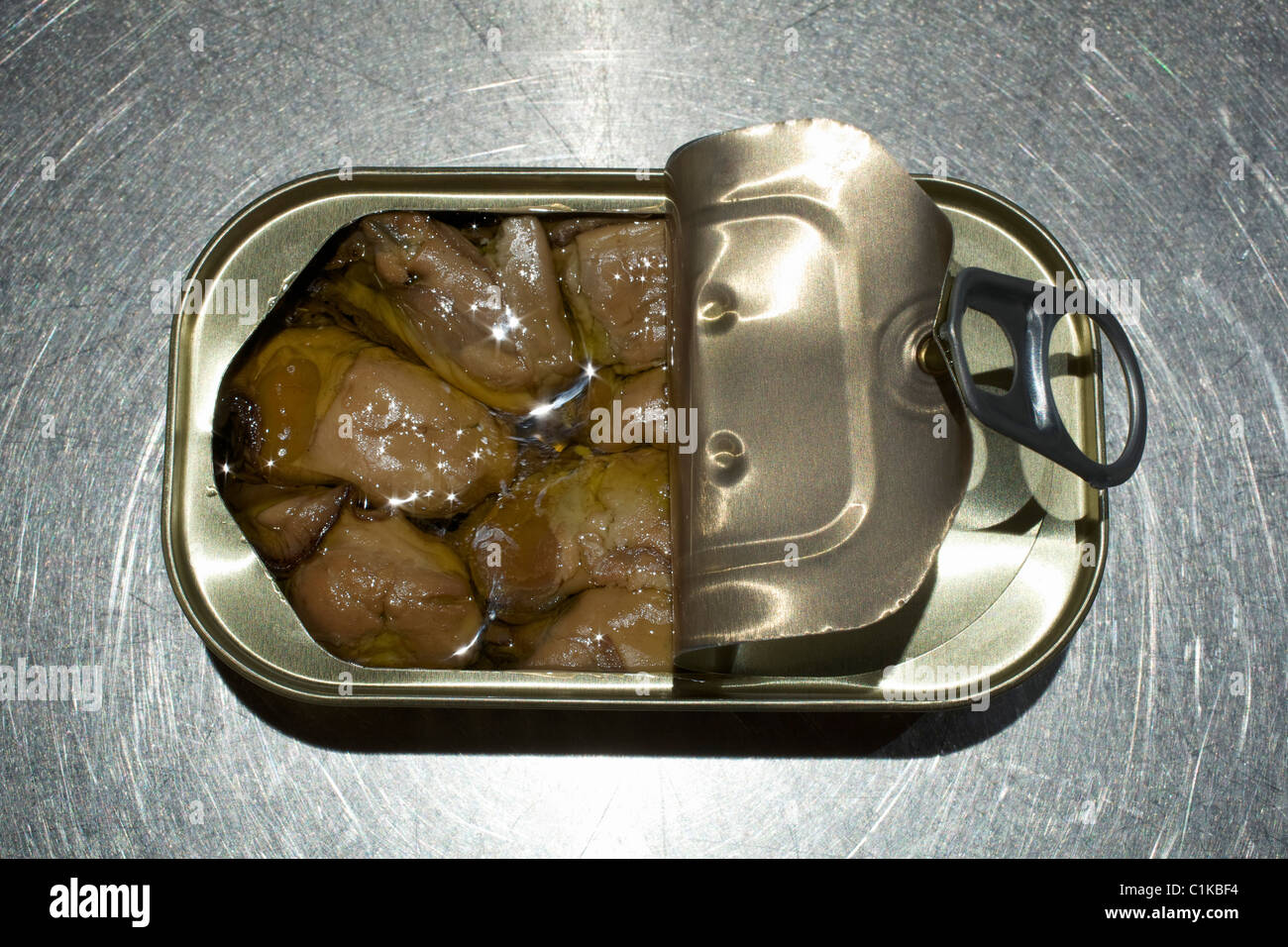 Can of Smoked Oysters Stock Photo Alamy
