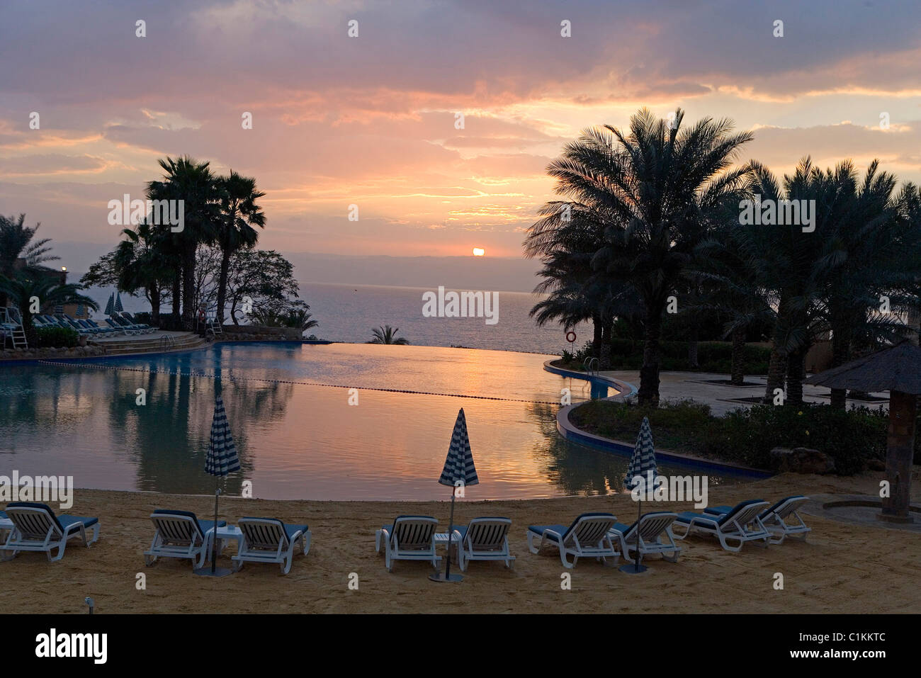Dead sea hotel jordan movenpick hi-res stock photography and images - Alamy
