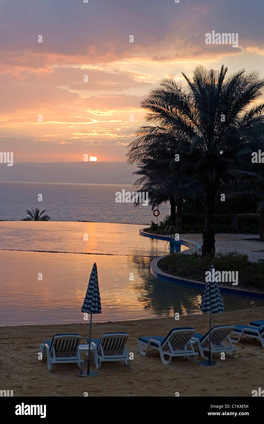 Dead sea hotel movenpick hi-res stock photography and images - Alamy