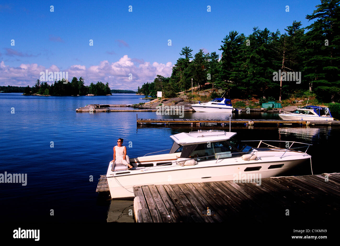 Marina on nipissing lake hires stock photography and images Alamy