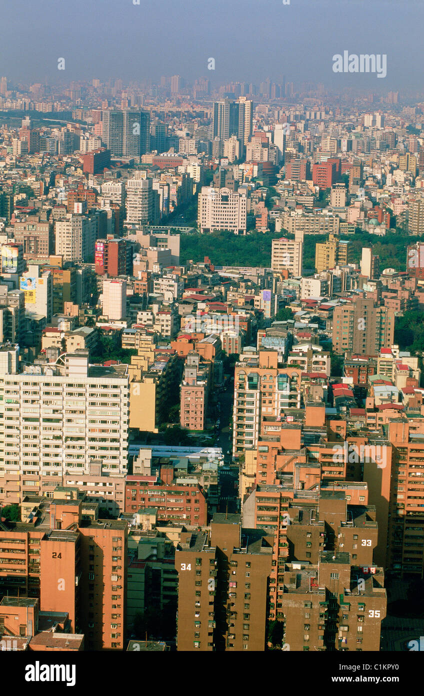 Taipei city overview hi-res stock photography and images - Alamy