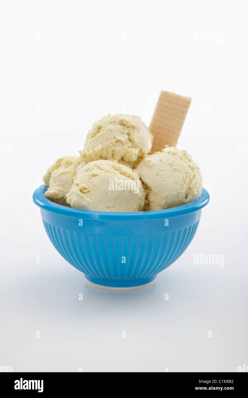 Vanilla ice cream cut out hi-res stock photography and images - Alamy