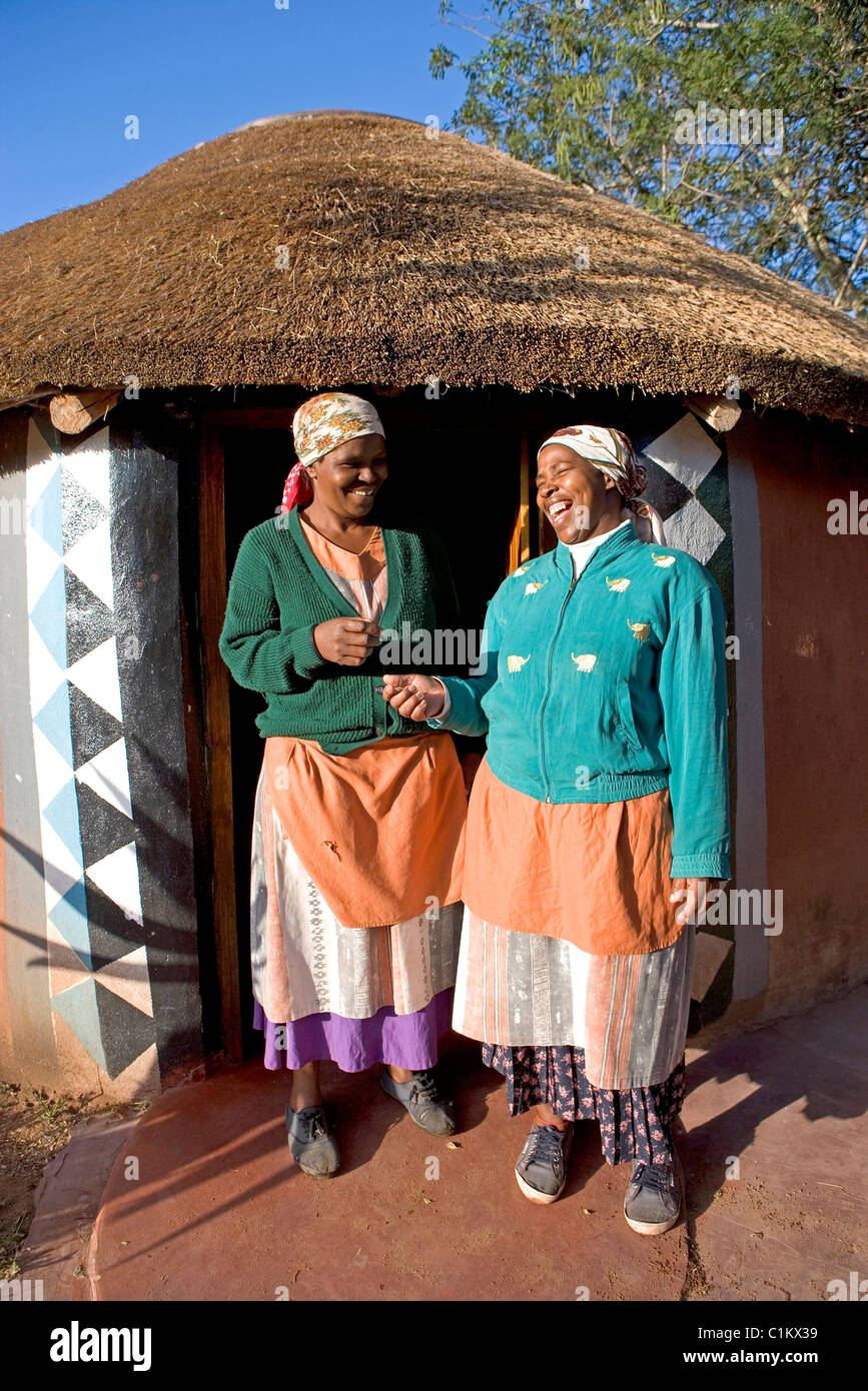 South Africa, Phe-Zulu, Zulu Women Stock Photo | djh40229 
