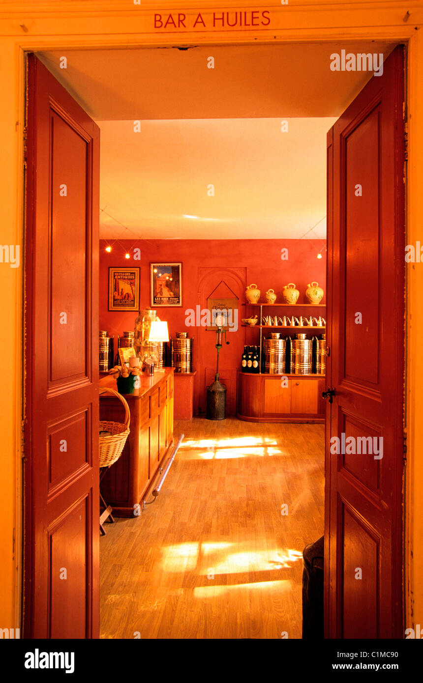 France, Bouches du Rhone, Saint Remy de Provence, oil of the world