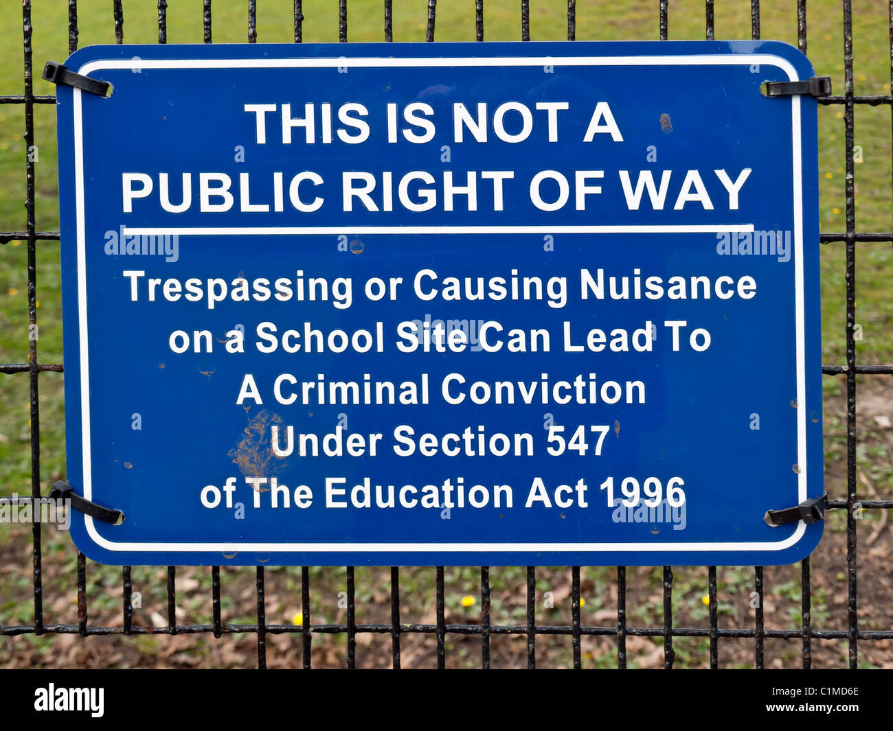 This is Not a Public Right of Way sign on school premises which threatens Criminal Offence Education Act 1996 Section 547 Stock Photo