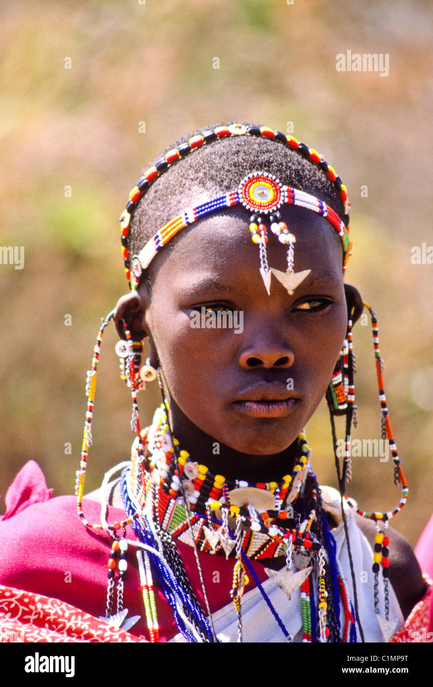 Maasai girl, Masai Mara, Kenya Stock Photo - Alamy