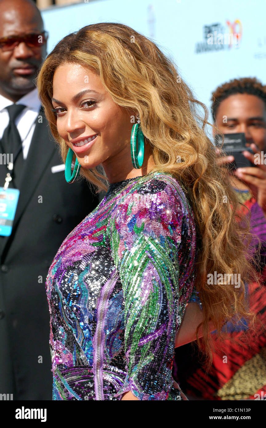 Beyonce Knowles 2009 BET Awards held at the Shrine Auditorium ...