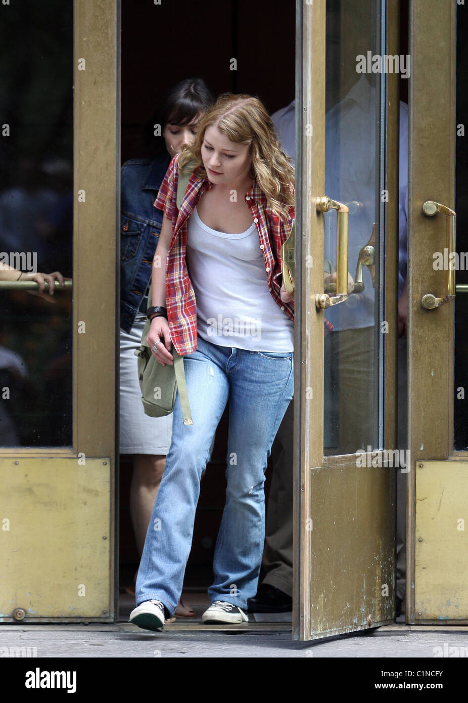 Emilie de Ravin on the set of her new film 'Remember Me' shooting on ...