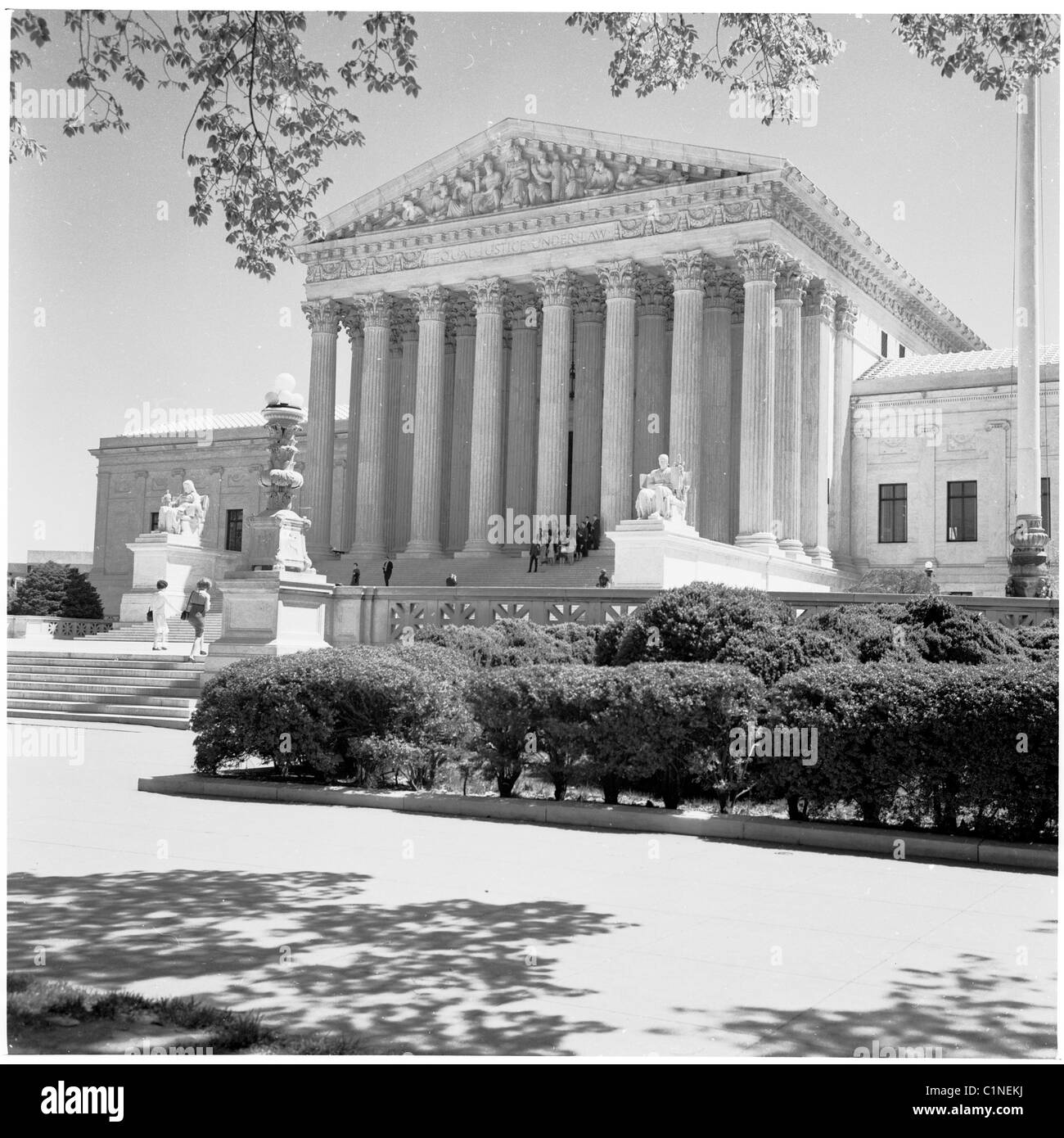 America, 1950s. Photograph by J Allan Cash of the exterior of the US Supreme Court building in Washington DC. Stock Photo
