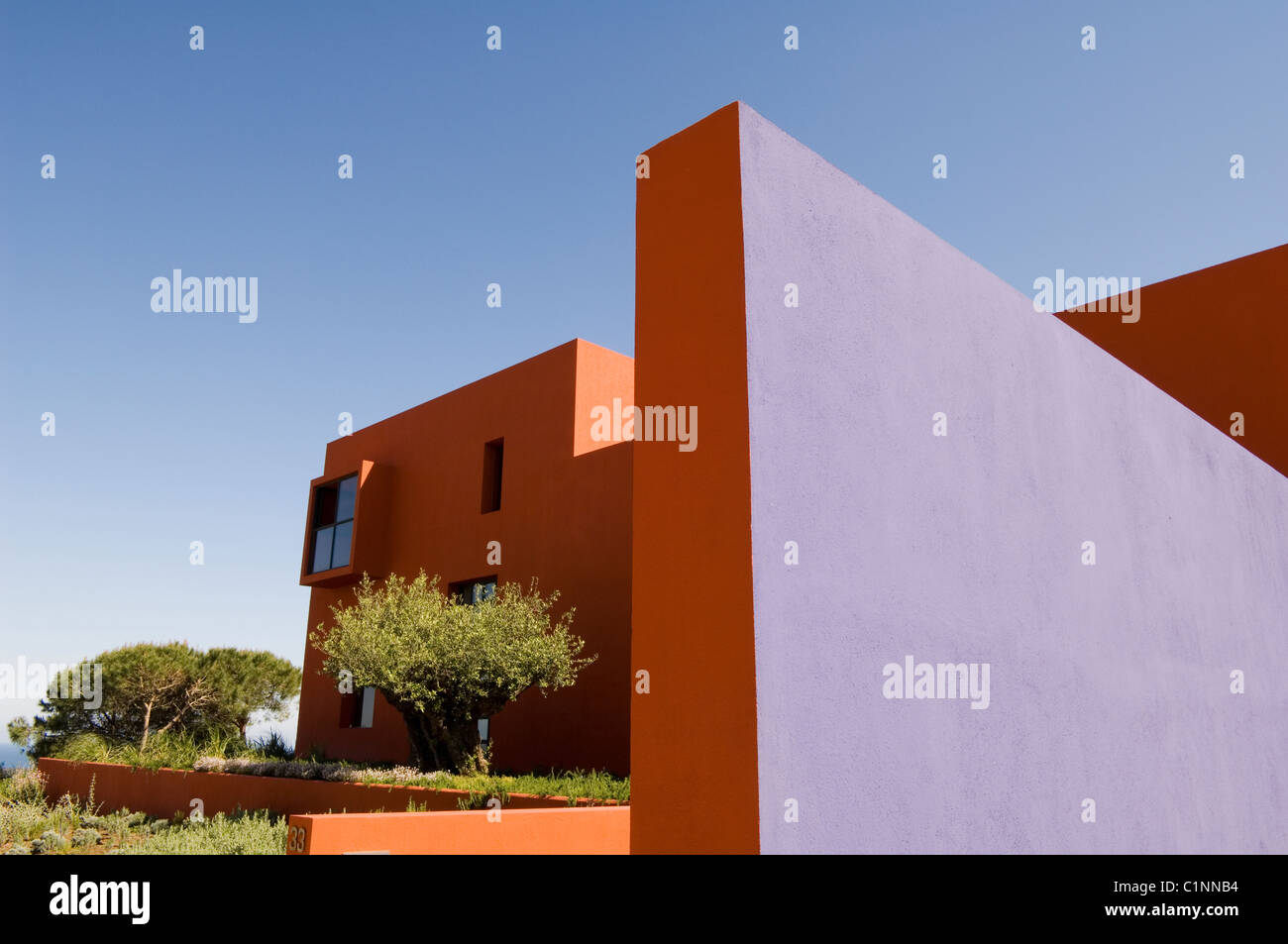 Spanish modernist house designed in a geometric style by leading