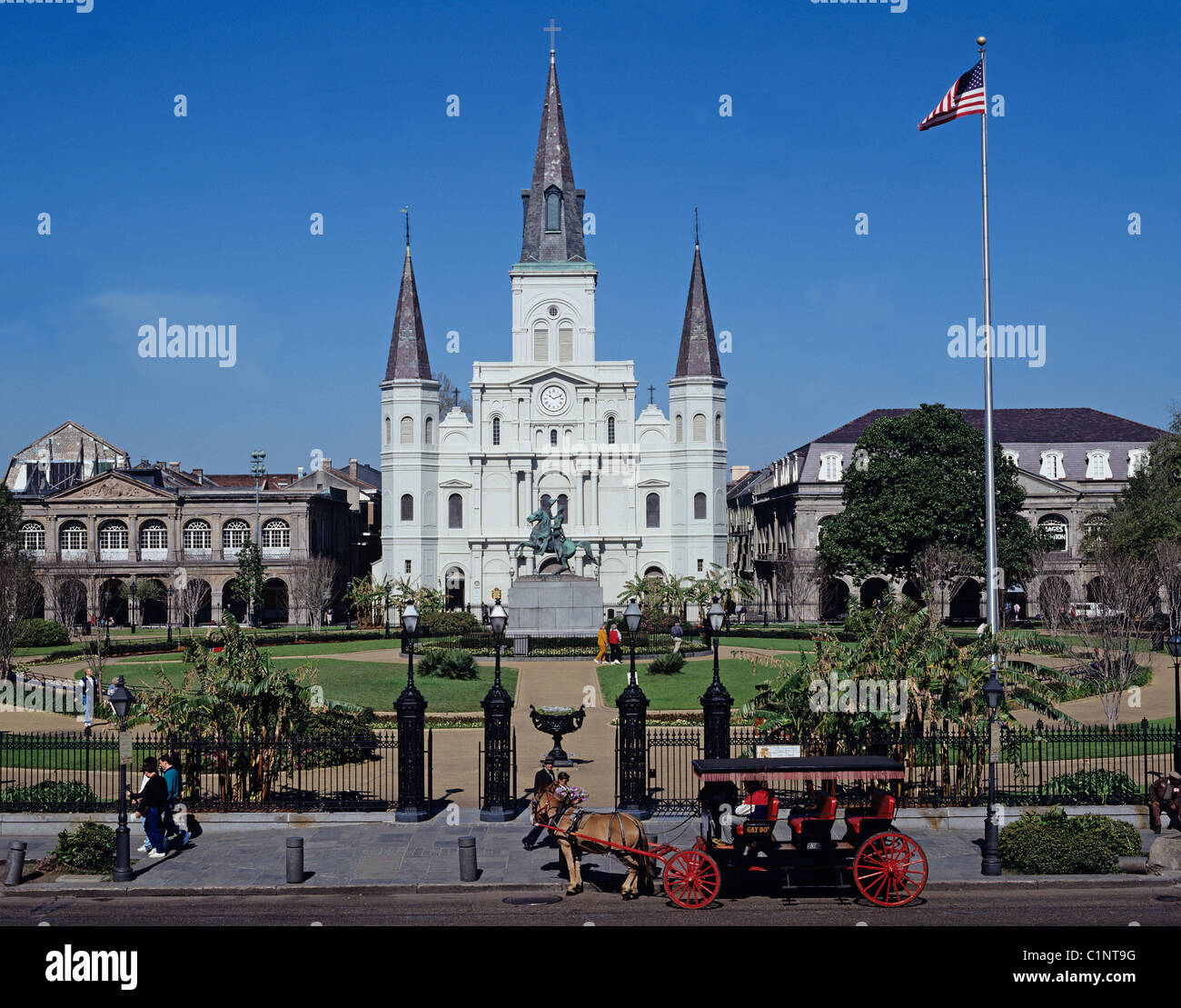 Horse-drawn carriage, Saint Louis Cathedral & Jackson Square, New Orleans, Louisiana, USA. Stock Photo