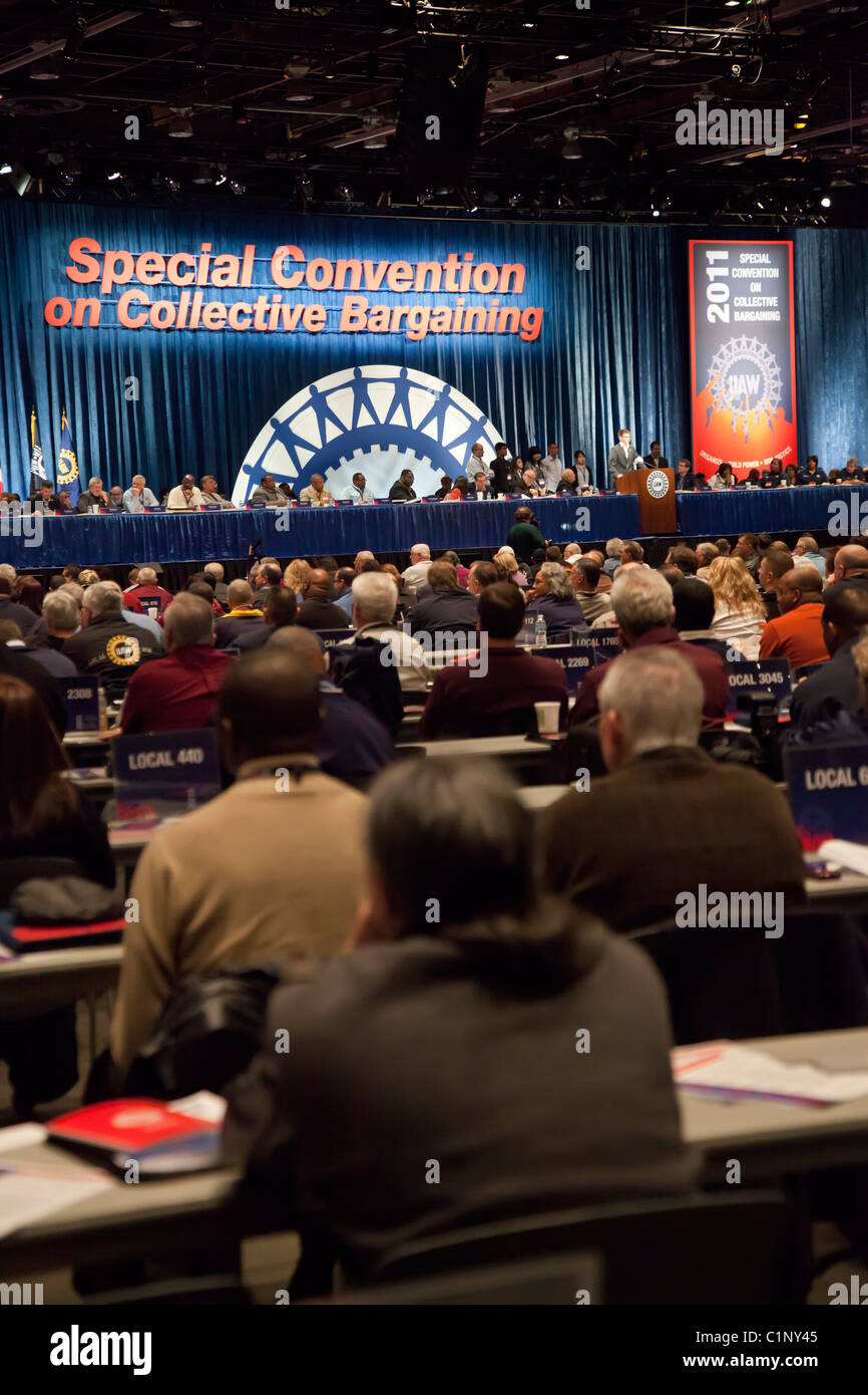 United Auto Workers Collective Bargaining Convention Stock Photo Alamy