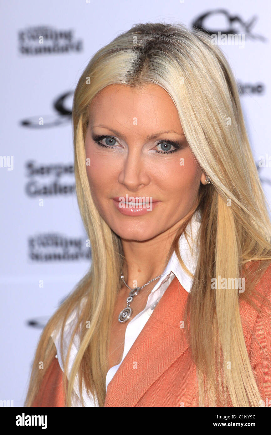 Caprice Bourret The Serpentine Gallery Summer Party at The Serpentine