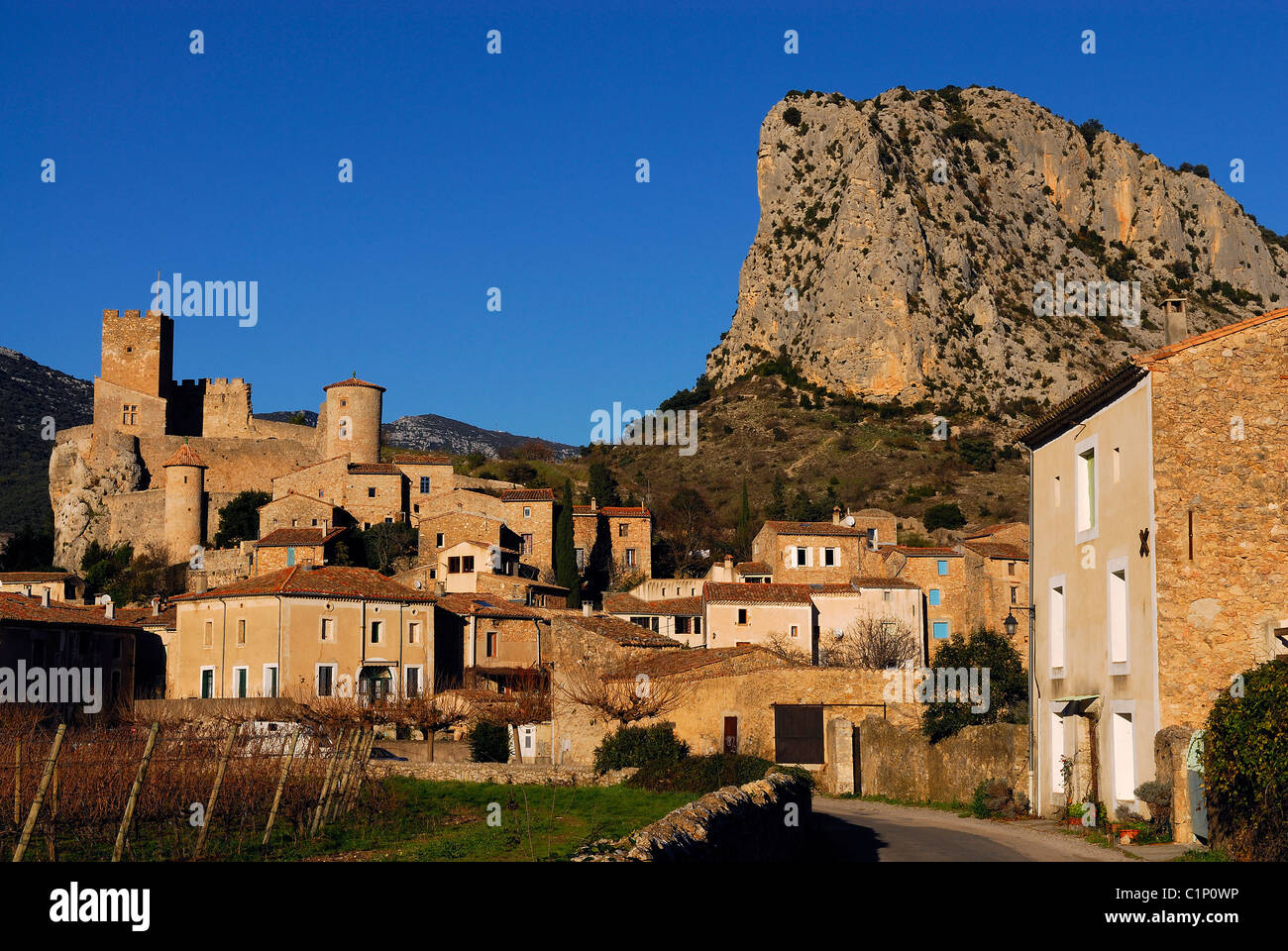 France, Herault, Saint Jean de Bueges village and castle Stock Photo - Alamy