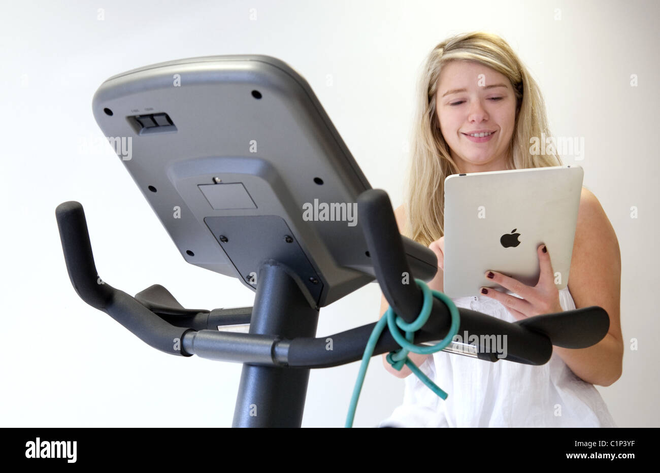 Apple exercise bike 2025