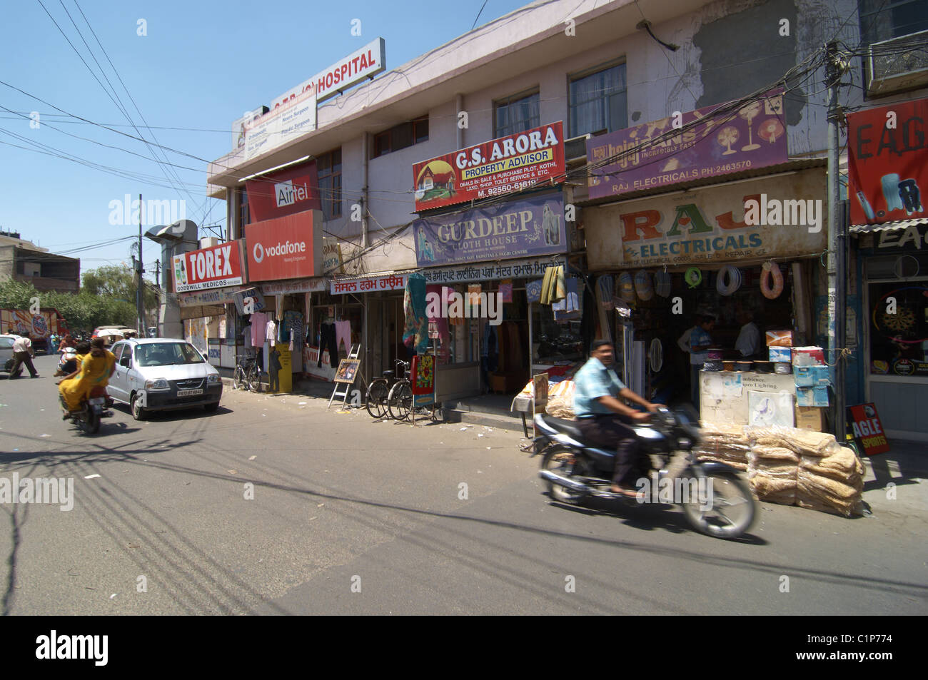Street scene in Ludhiana, Punjab, India Stock Photo