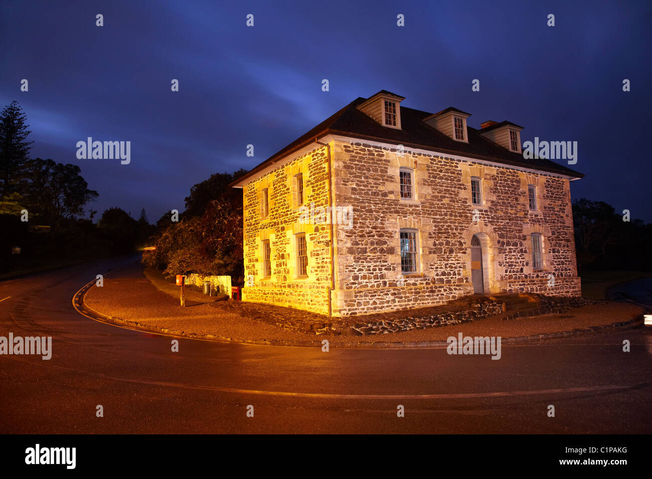 Historic stone store 1836 hi-res stock photography and images - Alamy