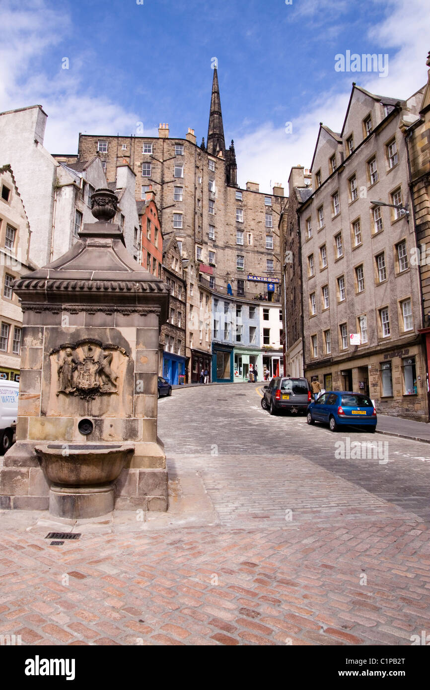 Scotland, Edinburgh, West Bow, Grassmarket, buildings lining street in