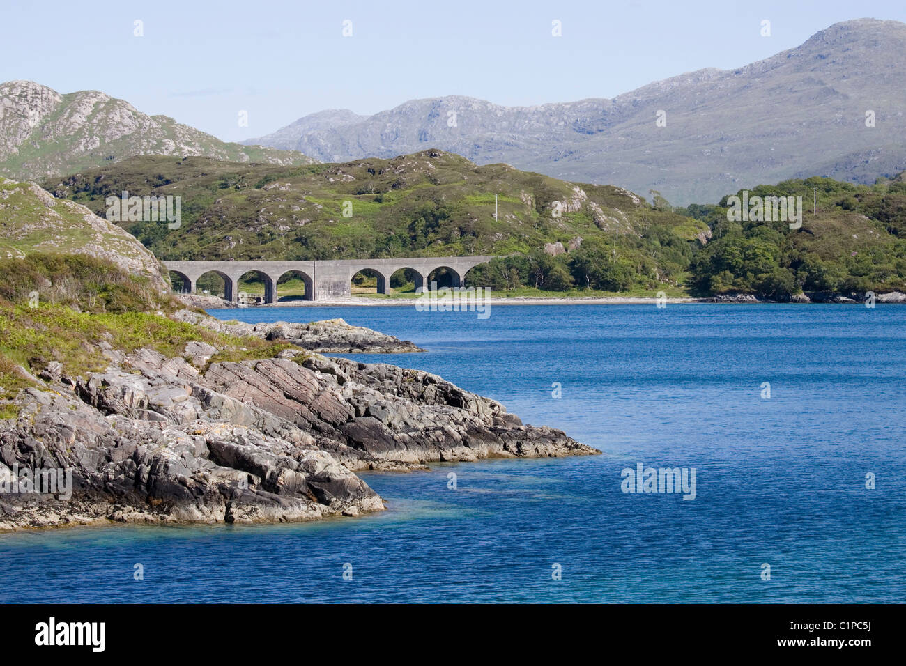 Scotland, Moidart, Morar, Glenfinnan railway viaduct spanning Loch Shiel Stock Photo