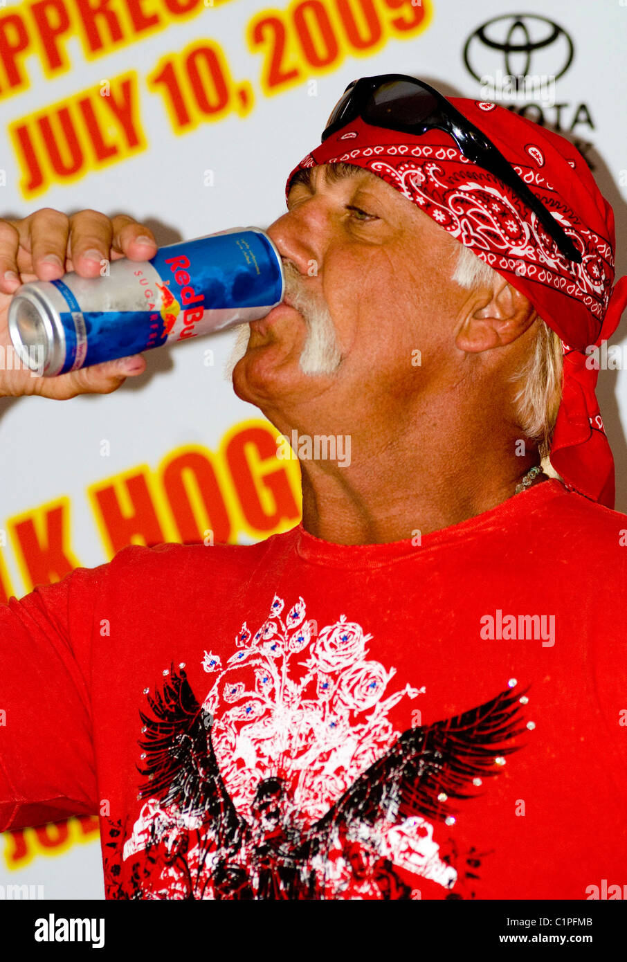 Hulk Hogan Hulk Hogan and The Legends of Wrestling 'Fan Appreciation