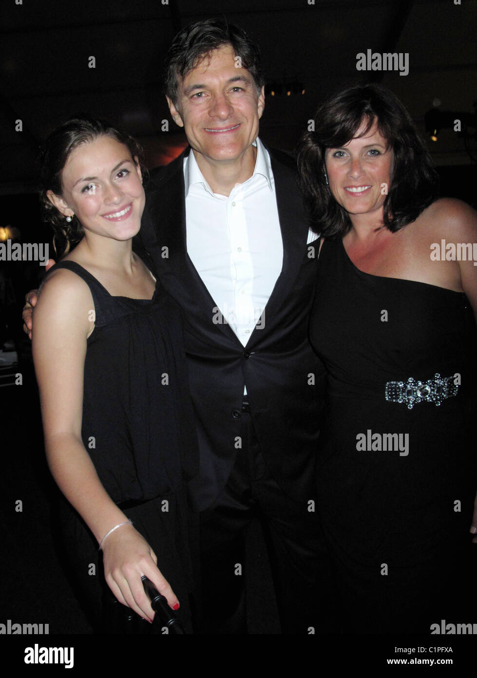 Dr. Mehmet Oz with his wife Lisa Oz and daughter Art for Life benefit held at Russell Simmons House in East Hampton. New York Stock Photo