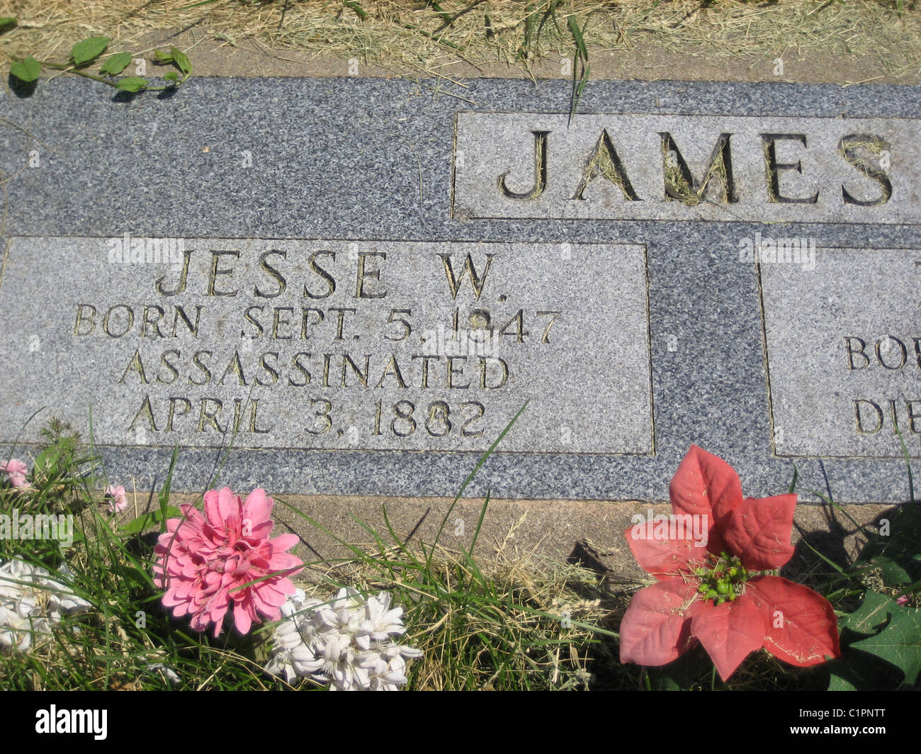Close-up view of the enscription on the Jesse James gravestone in the Mount Olivet Cemetery, Kearney, Missouri, USA. Stock Photo