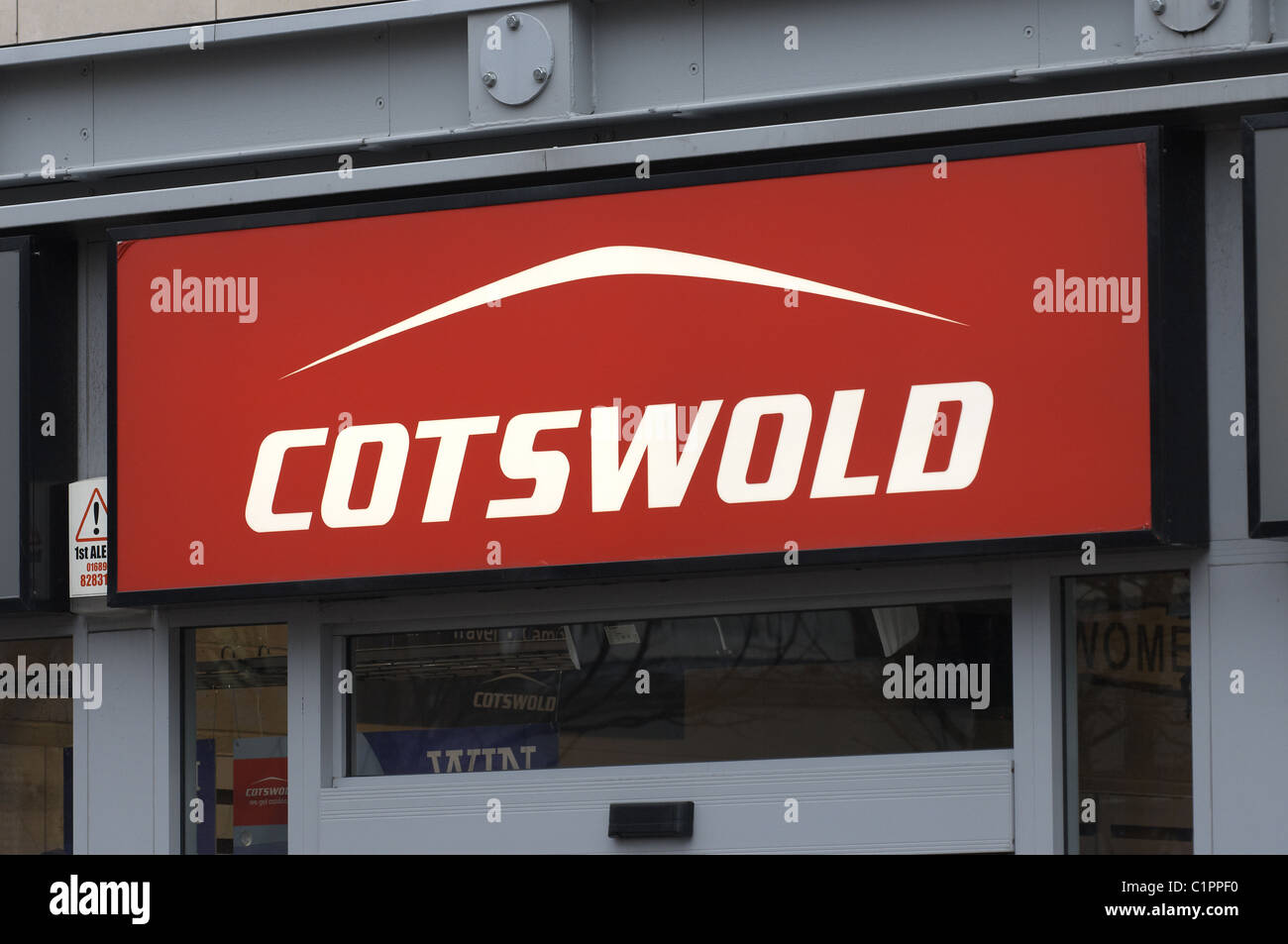 cotswold outdoor shop sign Stock Photo Alamy