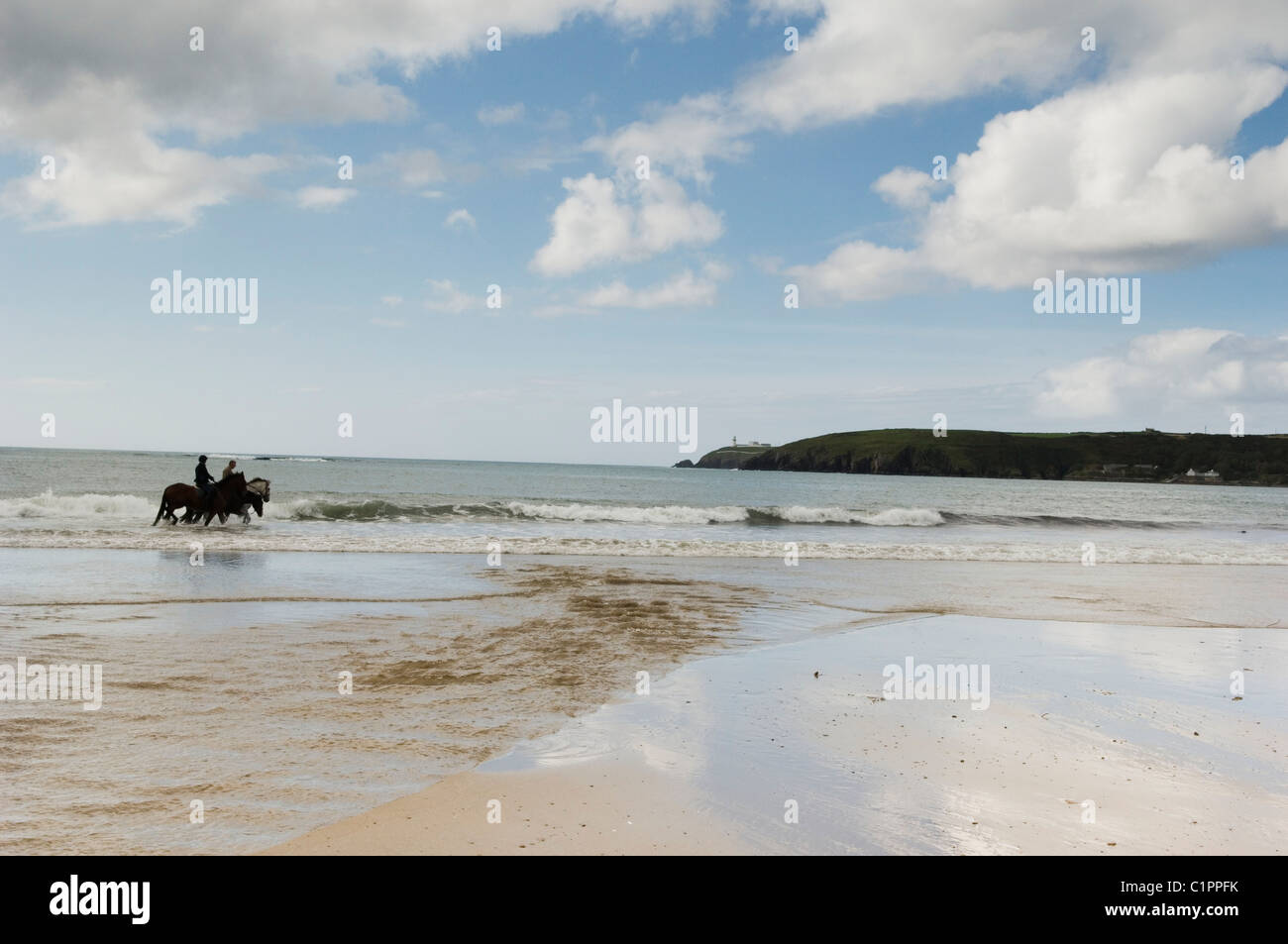 Ireland horse riding hires stock photography and images Alamy