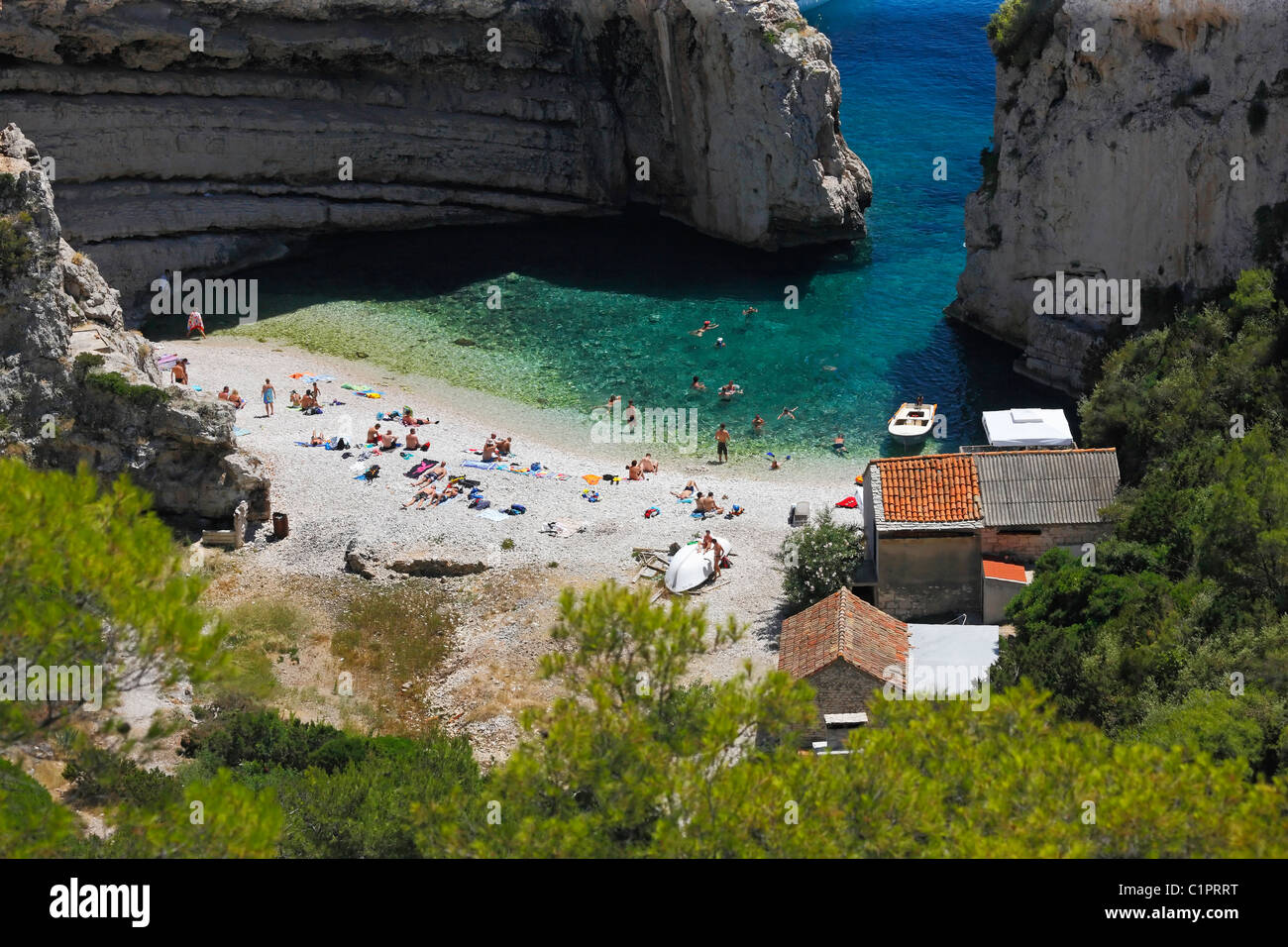 пляжи европы фото. знаменитые пляжи европы. пляжная европа. торре гуачето италия. тропея италия plyaj.