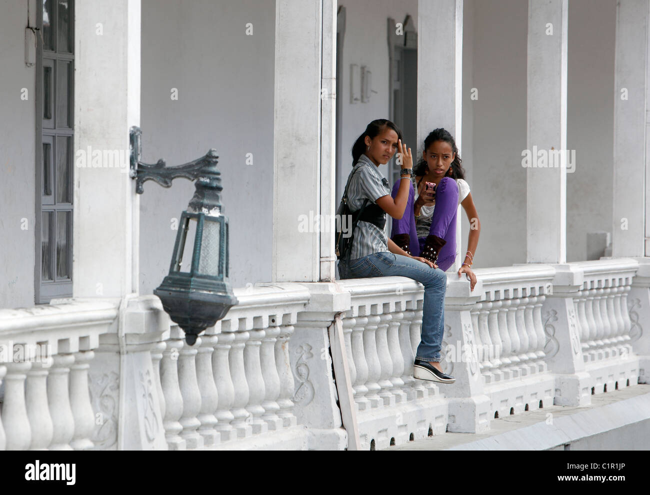 Costa Rican teenage girls, Liberia, Costa Rica Stock Photo Alamy