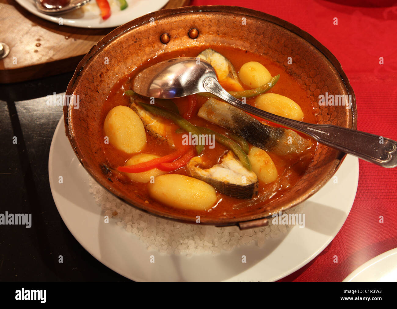 Portuguese fish stew, Restaurant SalPooente, Aveiro, Portugal Stock Photo