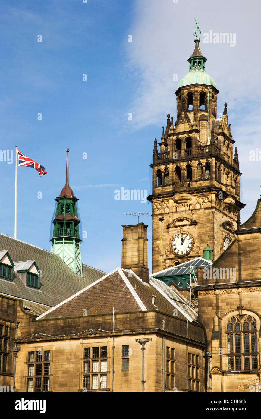 Sheffield town hall clock tower hi-res stock photography and images - Alamy