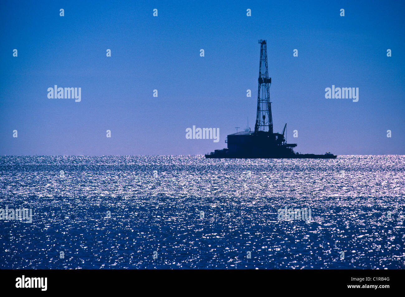Texas gulf coast and oil rig hi-res stock photography and images - Alamy