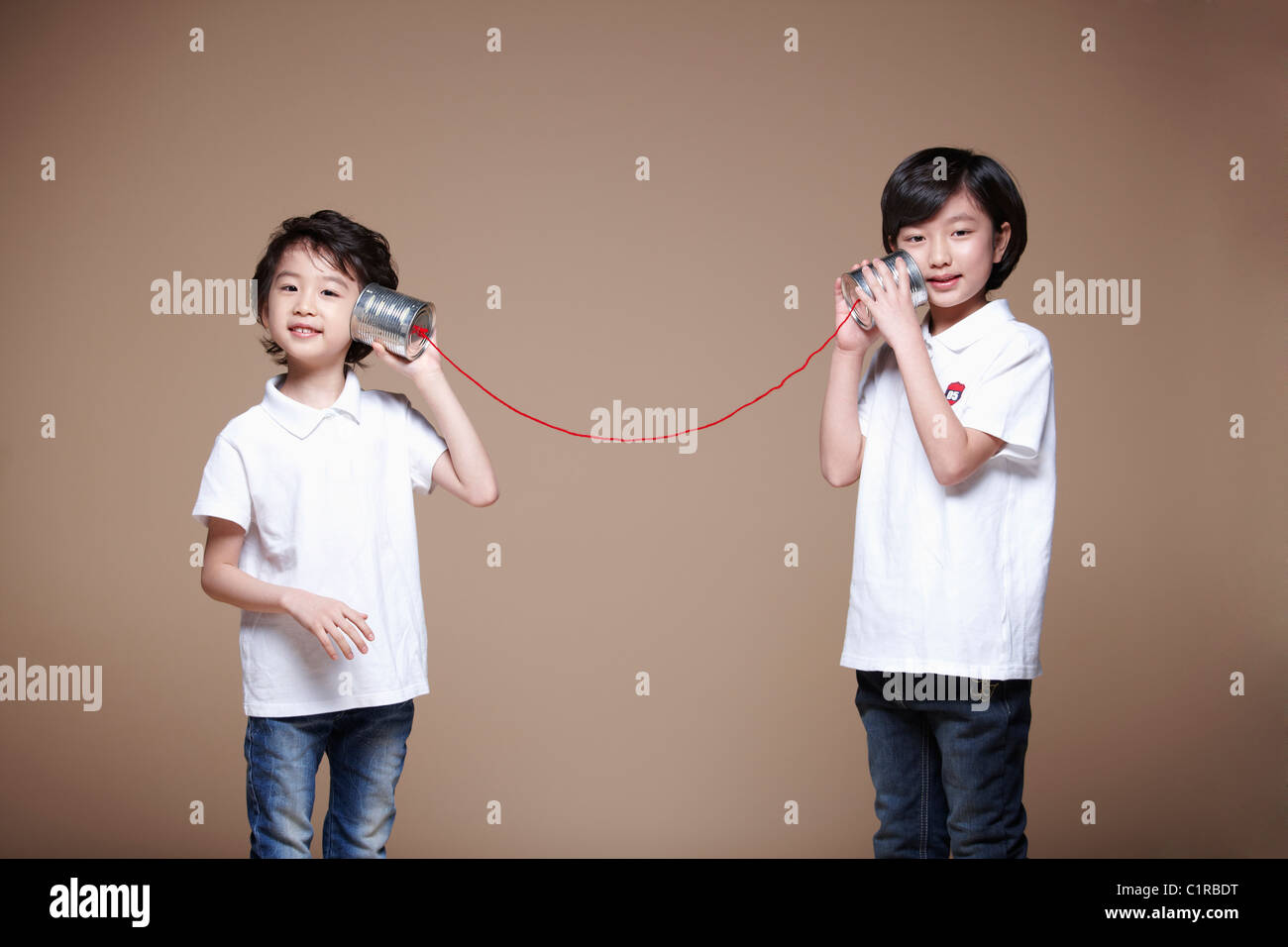 Landline phone child Banque de photographies et d'images à haute résolution  - Alamy
