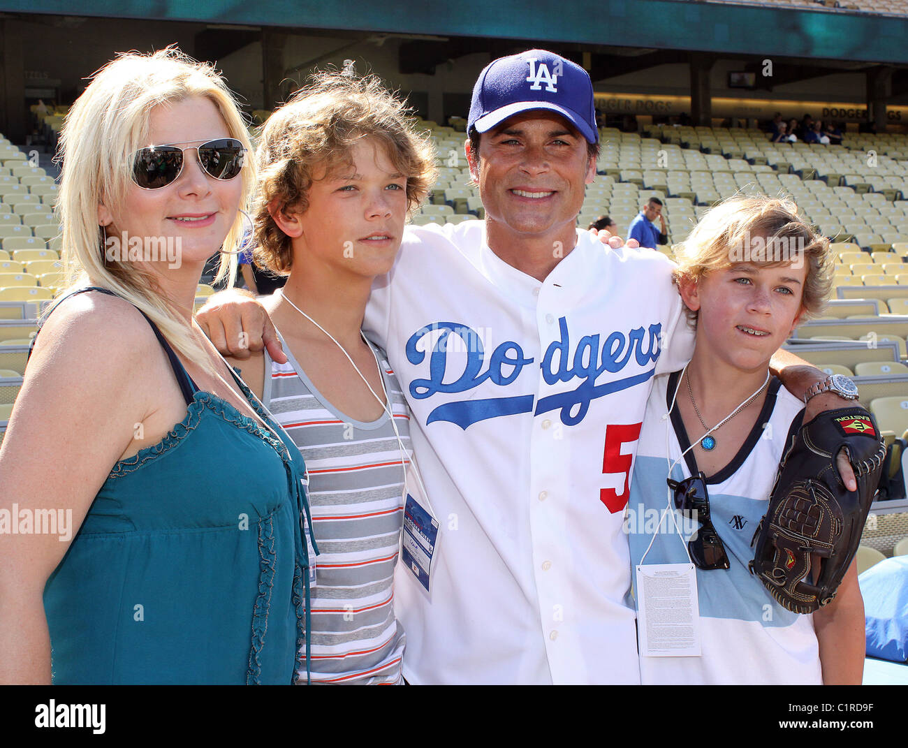 Rob Lowe's Family: Photos – Hollywood Life