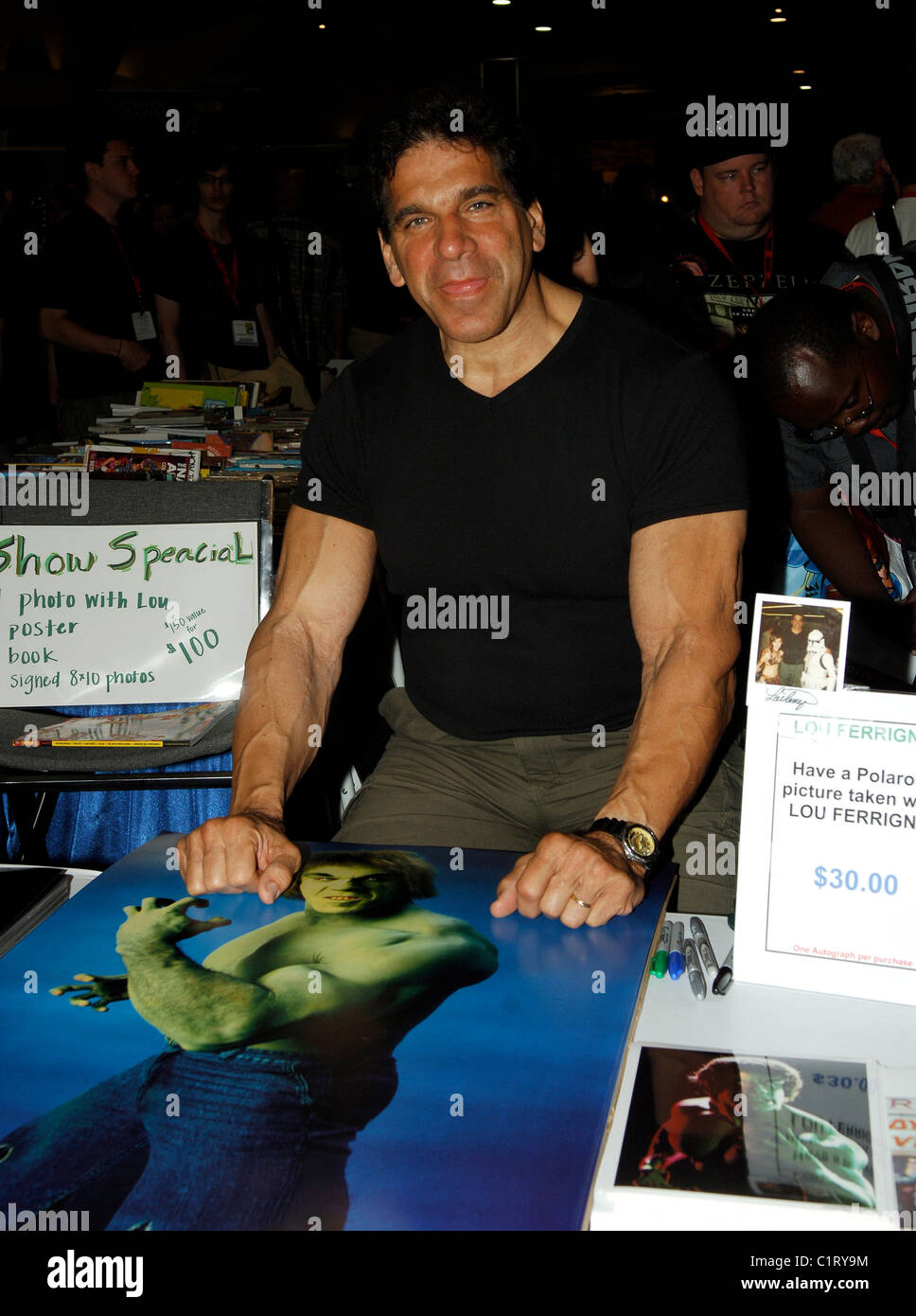 Incredible hulk lou ferrigno hi-res stock photography and images - Alamy