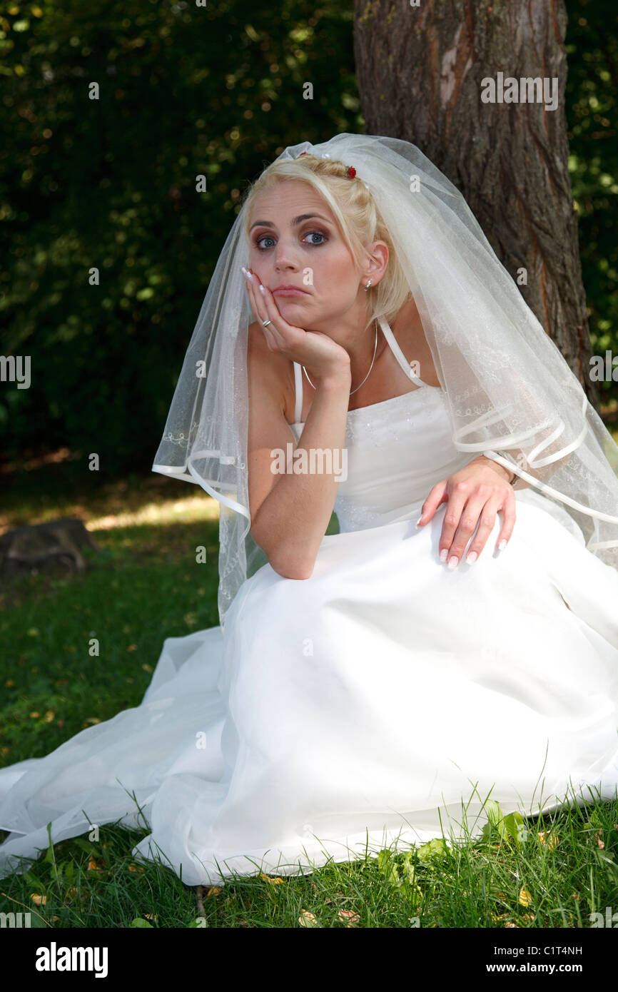 sad and disappointed bride Stock Photo - Alamy
