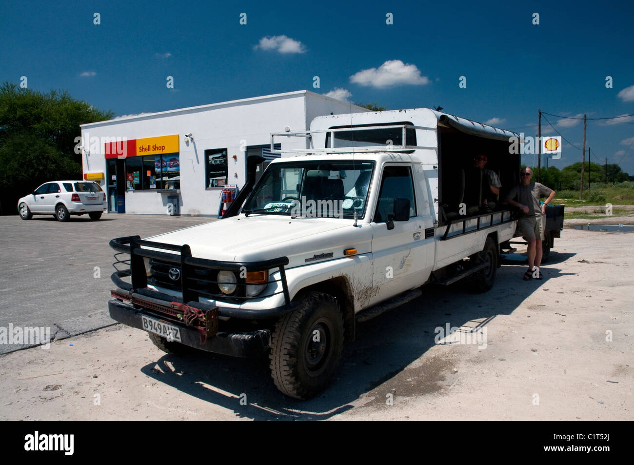 land cruiser truck,botswana Stock Photo Alamy