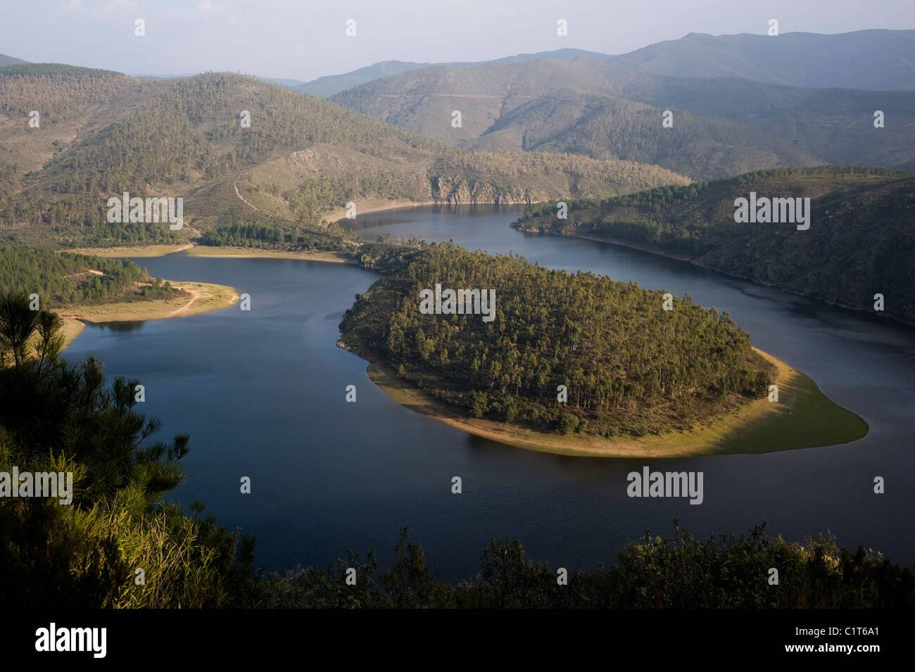 Meander Melero, Alagon river , Las Hurdes area; Caceres province; Extremadura region; Spain Stock Photo