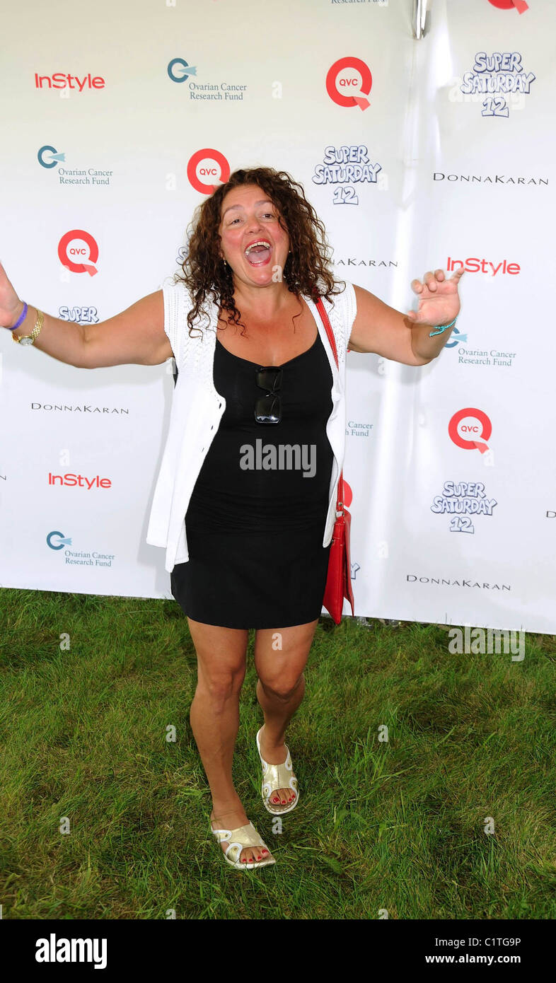 Aida Turturro Super Saturday 12 designer garage sale to benefit the Ovarian cancer research fund