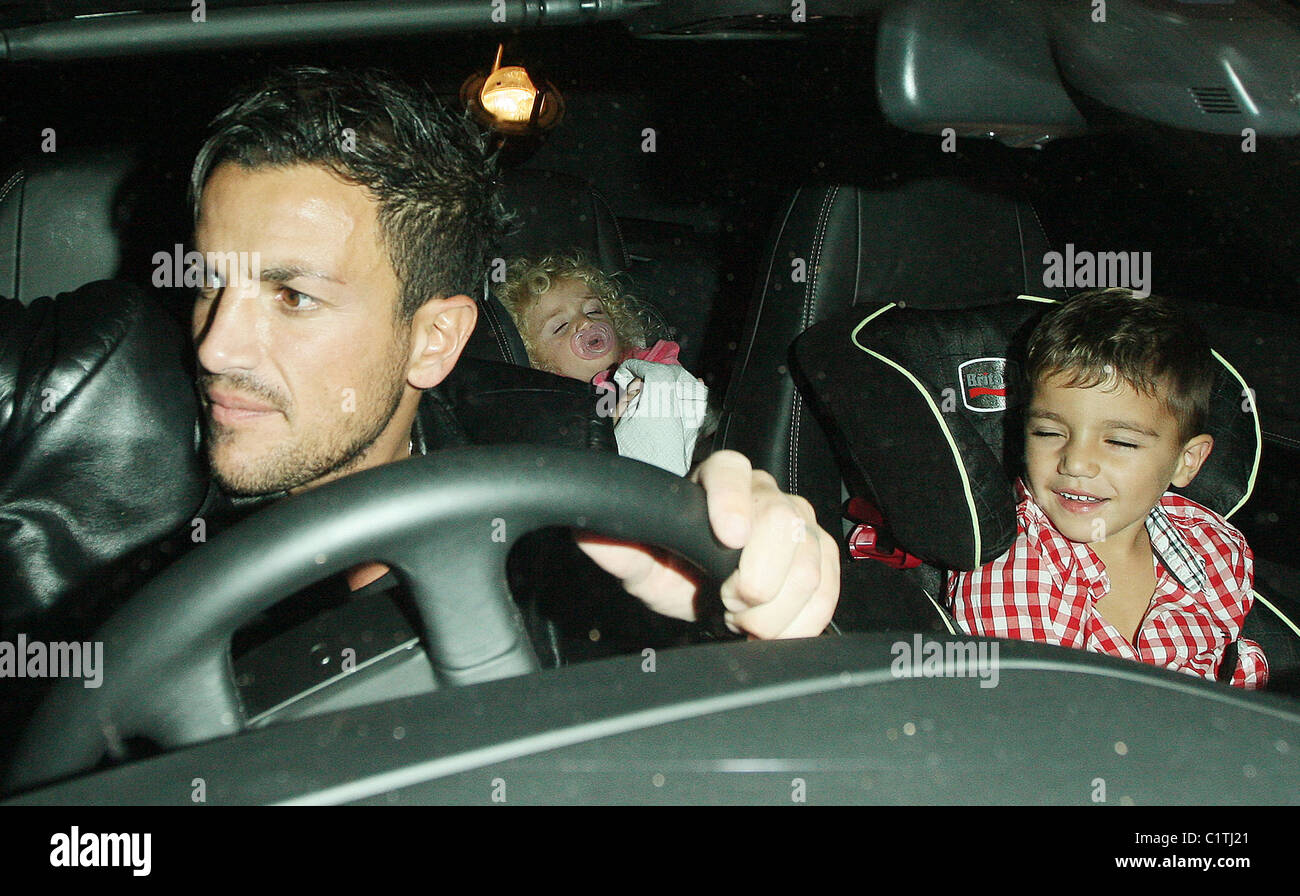 Peter Andre leaves Radio one with his son Junior and daughter Princess ...