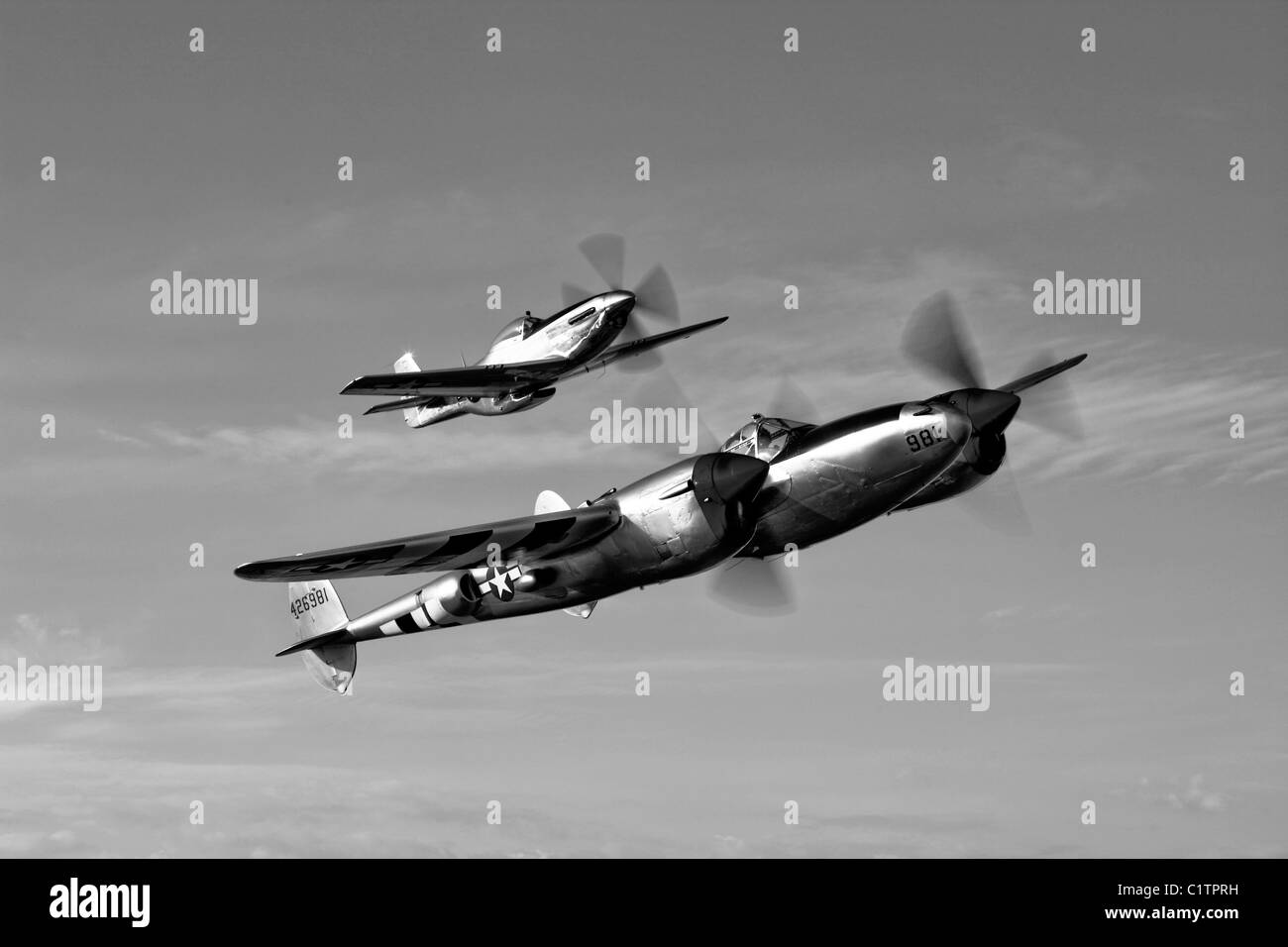P 38 lightning hi-res stock photography and images - Alamy P 38 lightning hi-res stock photography and images - Alamy