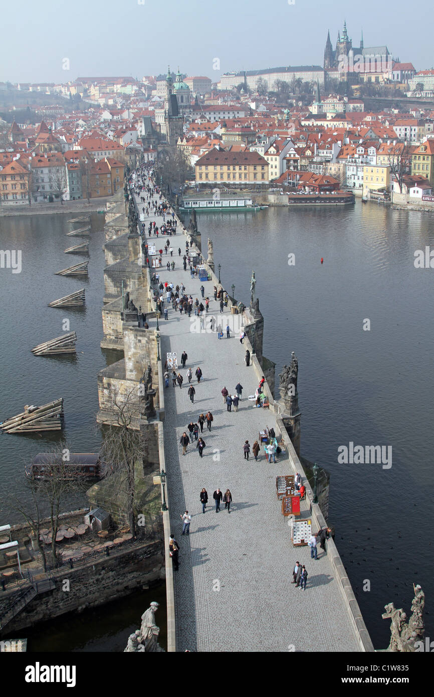St. Vitus Cathedral and Prague Castle skyline with the Charles Bridge in Prague, Czech Republic Stock Photo