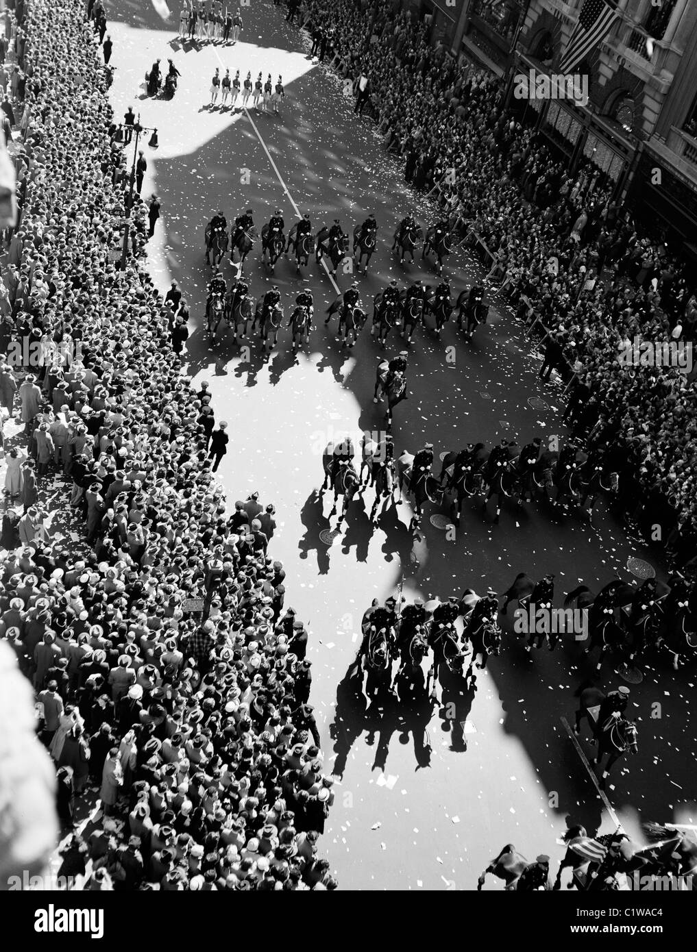 USA, New York City, General Douglas MacArthur parade in April 1951 Stock Photo