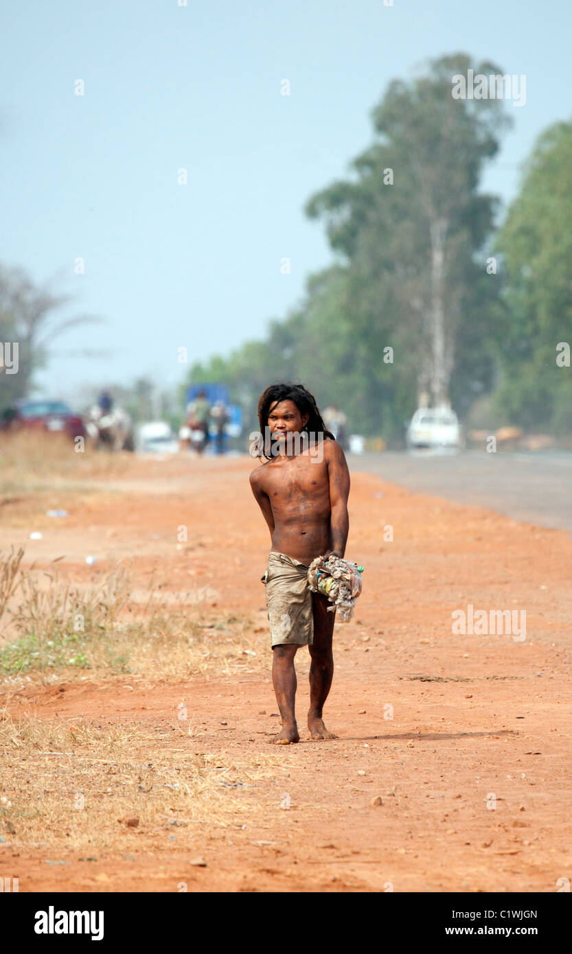Poverty cambodia hires stock photography and images Alamy
