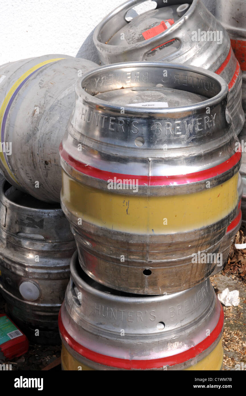 Beer barrels pub hi-res stock photography and images - Alamy