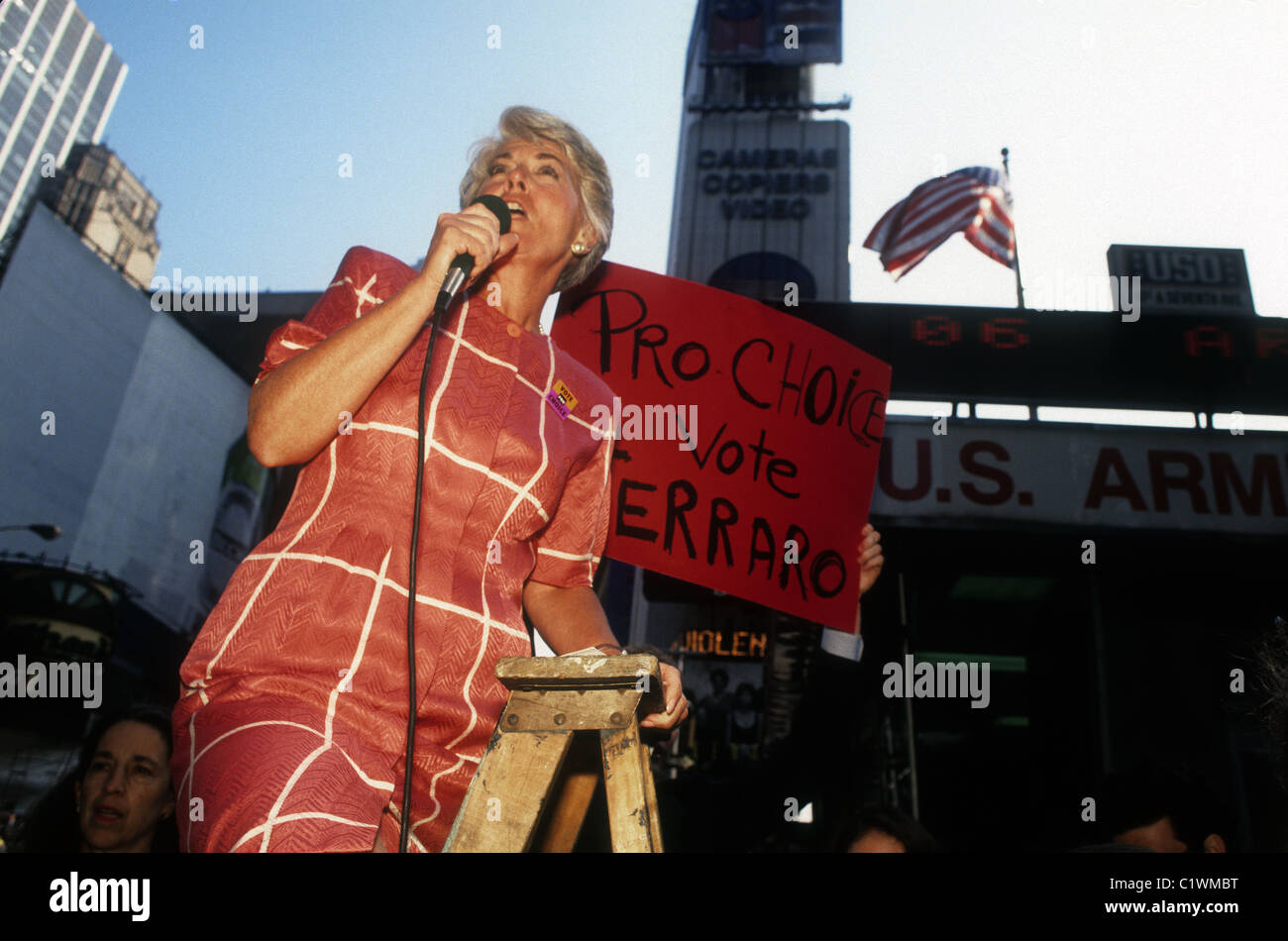 Geraldine Ferraro speaking at a pro-choice rally in Union Square Stock Photo